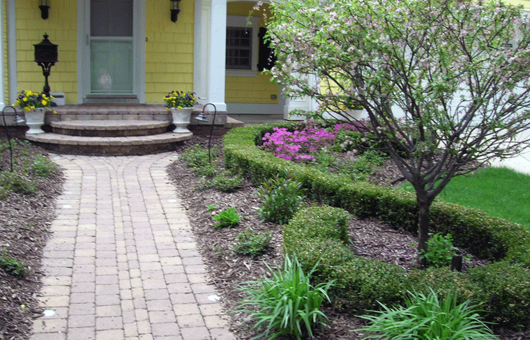 front yard landscaping photos. pavers in a front yard in