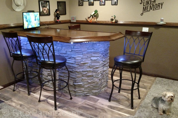 Kitchen Bar with Stone Installation Michigan