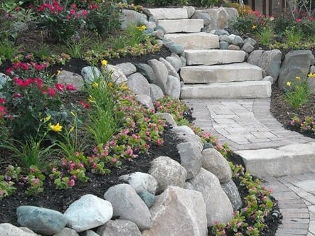 Rochester Michigan stone and brick paver installation